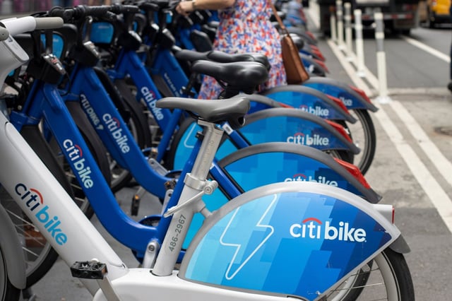 The move to connect docks to the power grid and automate charging comes as e-cycling has grown in popularity among Citi Bike riders. (Shutterstock)
