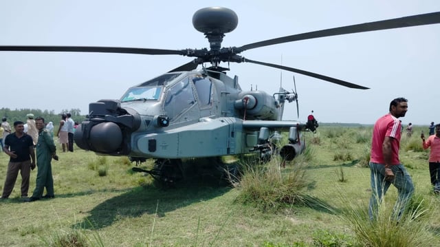 IAF Apache Helicopter Makes Precautionary Landing Near Saharanpur | Image: Republic