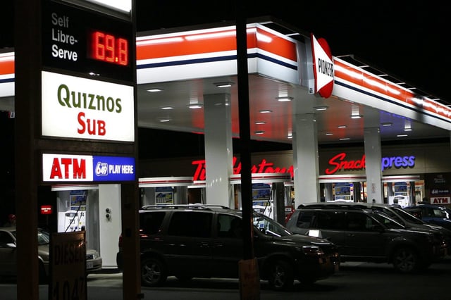 A Pioneer gas station is shown in Carleton Place, Ont., on Saturday, Nov. 8, 2008. THE CANADIAN PRESS/Sean Kilpatrick