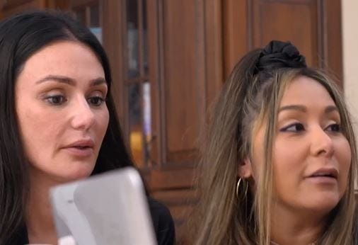 Jenny "JWoww" Farley and Nicole "Snooki" Polizzi talk with Polizzi's birth mom on the June 5 episode of "Jersey Shore Family Vacation."