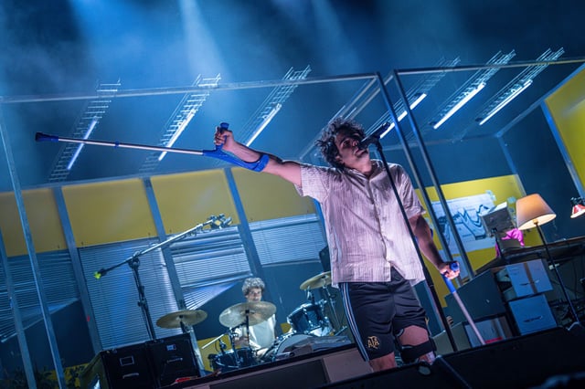 Diego Ibáñez, cantante de Carolina Durante, durante su concierto en el Primavera Sound