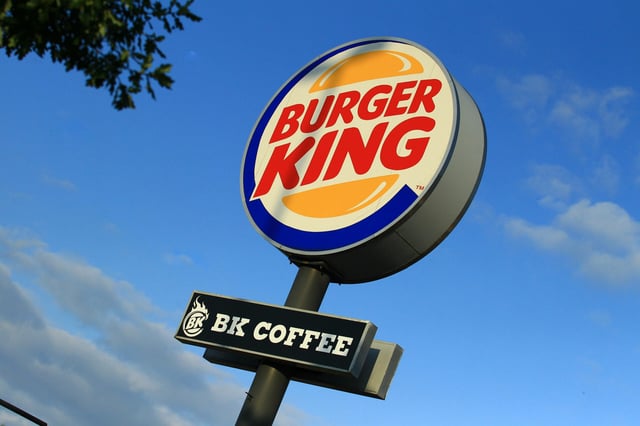 Ein Schild von Burger King in Hamburg (Symbolbild).