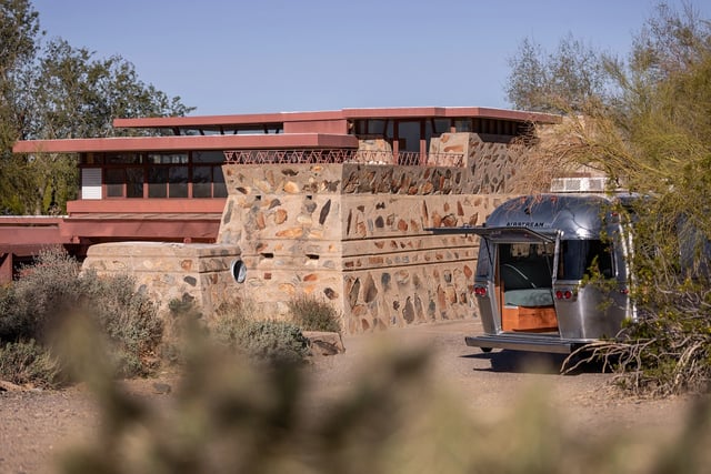 frank lloyd wright airstream