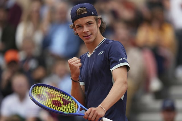 Niels McDonald hat den Junioren-Wettbewerb der French Open gewonnen.