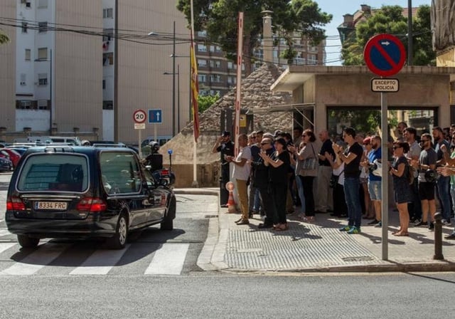 Imagen del féretro  del subinspector del grupo de Homicidios de la Policía Nacional de Valencia, Blas Gámez, asesinado en 2017