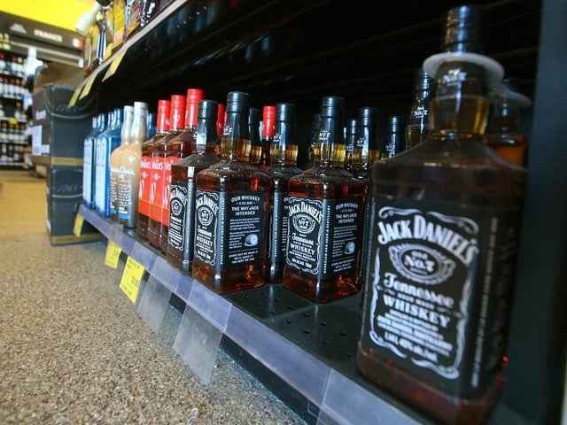 A new directive from the province has American alcohol once again en route to Alberta.