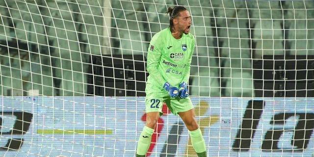 Plizzari da non credere! Trascina il Pescara in Serie B e condanna la Ternana parando tre rigori