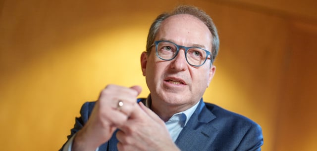 Innenminister Alexander Dobrindt (CSU) will die Bundespolizei besser ausstatten