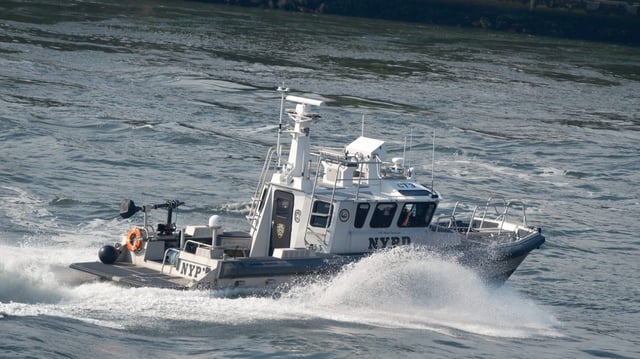 The NYPD Harbor Unit is seen in the East River near Gracie  Mansion Early Monday, July 8, 2024. Luiz C. Ribeiro for NY Daily News)