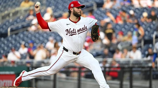 Jun 3, 2025; Washington, District of Columbia, USA; Washington Nationals starting pitcher Trevor Williams (32) throws to the Chicago Cubs during the first inning at Nationals Park. Mandatory Credit: Brad Mills-Imagn Images