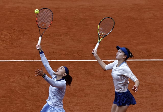 Tennis - French Open - Roland Garros, Paris, France - June 8, 2025  Serbia's Aleksandra Krunic and Kazakhstan's Anna Danilina in action during their women's doubles final match against Italy's Jasmine Paolini and Sara Errani REUTERS/Stephanie Lecocq