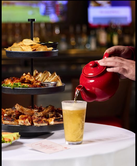  Boston Pizza is getting fancy for Father’s Day with a limited-time twist on the traditional tea party for dad.