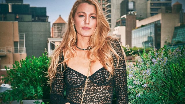 Blake Lively Accused Of Being 'Entitled,' Girl Claims Actress Mistreated Store Staff: If Anyone Is Still A Fan..