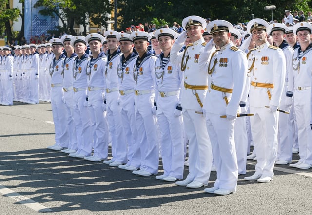 Russian sailors take part in the annual Navy Day parade in Saint Petersburg, Russia July 28, 2024. Sputnik/Pavel Byrkin/Pool via REUTERS/File Photo