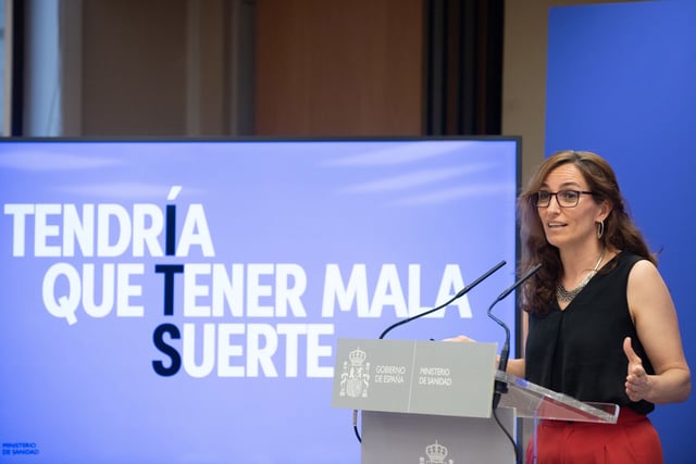 La ministra de Sanidad, Mónica García, en la presentación de la campaña frente a las ITS