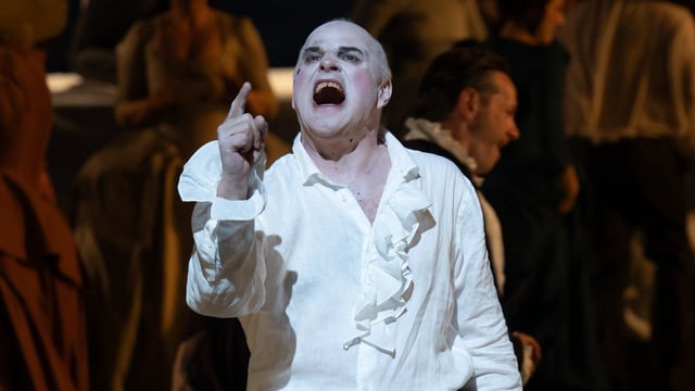 Christopher Purves is a compelling Saul