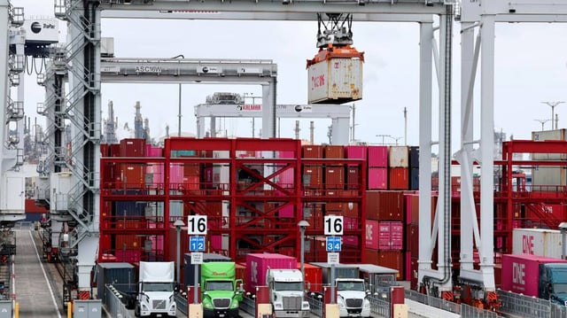 A view of shipping underway at the Port of Los Angeles in San Pedro Friday, May 2, 2025. (Allen J. Schaben/Los Angeles Times/TNS)