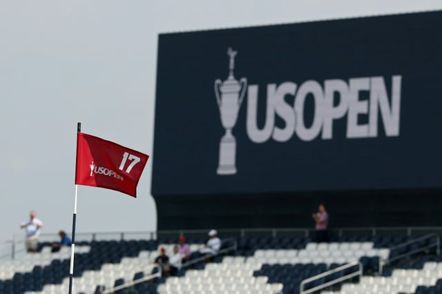 The 125th US Open golf tournament starts Thursday at Oakmont, with a former caddie who is now a dentist making an emotional return after winning a qualifier