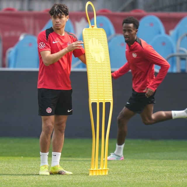 Manchester United's academy player Gabriele Biancheri attends Canada Men's training session ahead of their Canadian Shield Tournament opening fixture against Ukraine, in Toronto, on Friday June 6, 2025. THE CANADIAN PRESS/Chris Young