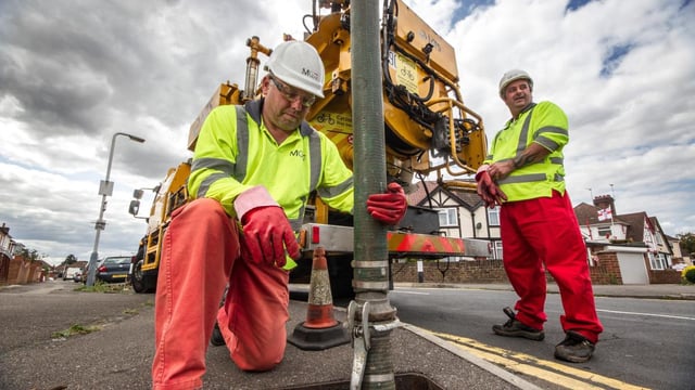 Thames Water workers carry out maintenance work. The utility’s creditors want to help to plug its finances after KKR walked away from a rescue deal