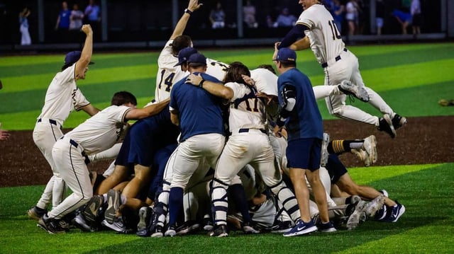 Jun 9, 2025; Durham, NC, USA; Murray State celebrates a win after the ninth inning of the Durham Super Regional against Duke at Jack Coombs Field. Mandatory Credit: Jaylynn Nash-Imagn Images