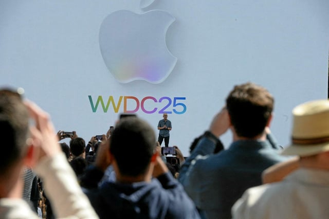 Tim Cook, le PDG d'Apple, lors de la WWDC, la conférence des développeurs, le 9 juin 2025, à Cupertino, en Californie (États-Unis).
