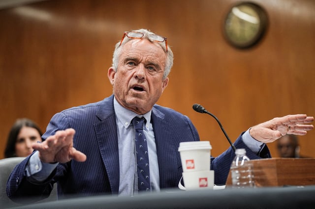 U.S. Health and Human Services (HHS) Secretary Robert F. Kennedy Jr. testifies before the Senate Committee on Appropriations hearing on the Department of Health and Human Services budget, on Capitol Hill in Washington, D.C., U.S., May 20, 2025. REUTERS/Ken Cedeno/File Photo
