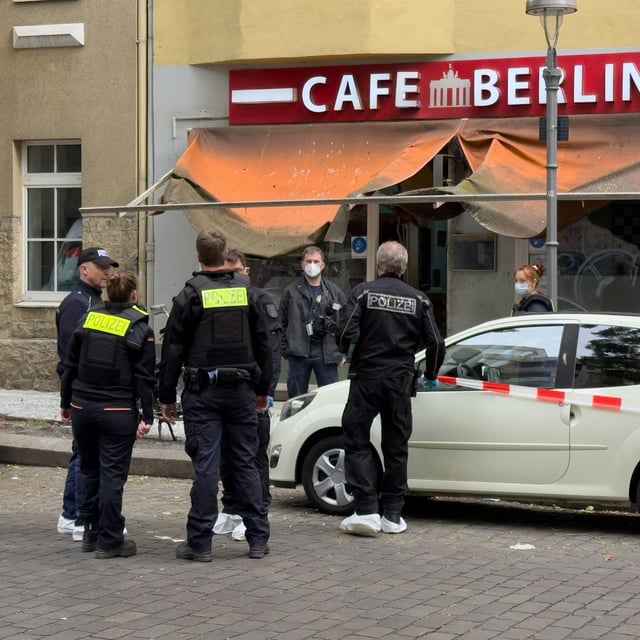 In Neukölln kam es in einem Café zu einer Explosion.