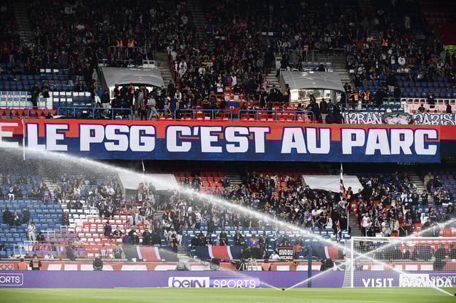 Course aux revenus, nombre de places...Pourquoi le PSG veut-il quitter le parc des Princes ?