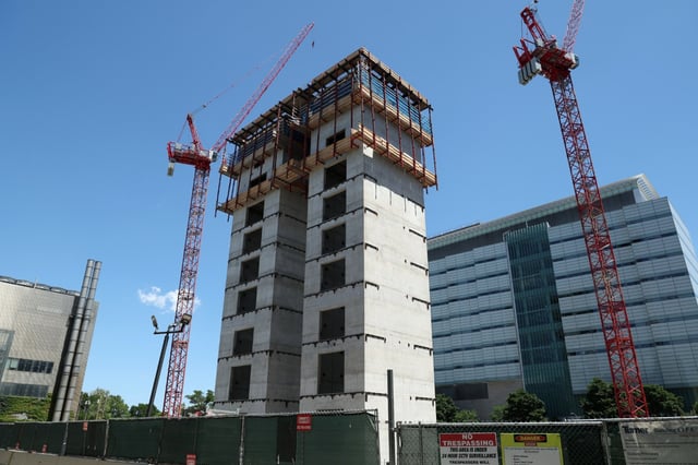 The UChicago Medicine construction site at 57th Street and Drexel Avenue in Chicago sits idle on June 7, 2024, a day after two workers fell from the scaffolding. David O&#39;Donnell died at the scene. (Terrence Antonio James/Chicago Tribune)