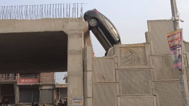  A Car Fell off an Unfinished flyover following Google Maps | Image: File Photo