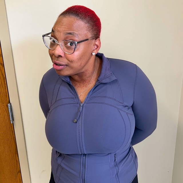 Darriana Burton was taken into custody without incident in New Orleans, and is facing a felony charge of Conspiracy to Commit Simple Escape related to her alleged involvement in facilitating the escape.
