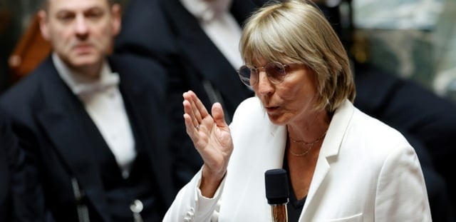 La ministre chargée du Logement Valérie Létard lors d'une séance de questions au gouvernement à l'Assemblée nationale, le 10 juin 2025 à Paris
