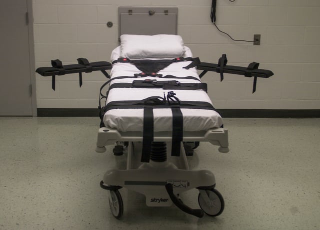 The Alabama Department of Corrections’ lethal injection chamber located at Holman Correctional Facility in Atmore, Ala., is seen on Monday Oct. 7, 2002.