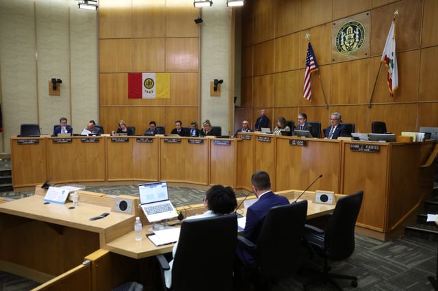 A San Diego City Council meeting and vote on trash pickup fees at City Hall in San Diego on Monday, June 8, 2025. (Hayne Palmour IV / For The San Diego Union-Tribune)