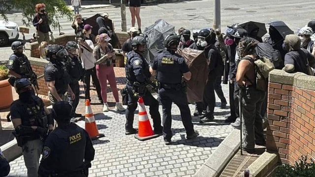 LA Chicago protests