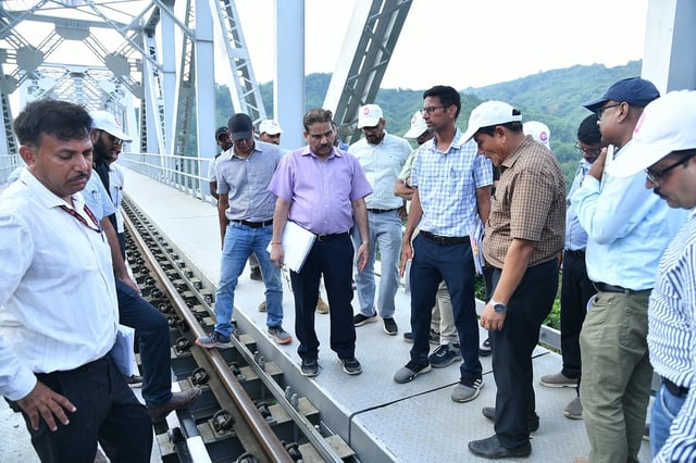 rail connectivity