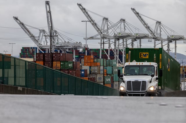 Shipping containers are seen at the port of Oakland, as trade tensions continued over U.S. tariffs with China, in Oakland, California, U.S., May 12, 2025. REUTERS/Carlos Barria/File Photo