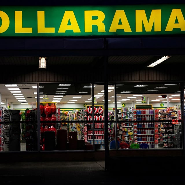 FILE PHOTO: A Dollarama store is pictured in Toronto, Ontario, Canada, June 5, 2018.  REUTERS/Carlo Allegri/File Photo