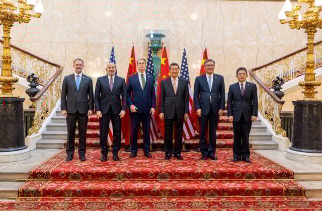 U.S. Treasury Secretary Scott Bessent and Chinese vice premier He Lifeng pose for a photo with U.S. Trade Representative Jamieson Greer, U.S. Secretary of Commerce Howard Lutnick, Chinese Commerce Minister Wang Wentao, and China's International Trade Representative and Vice Minister of Commerce Li Chenggang, in London, Britain June 9, 2025. United States Treasury/Handout via REUTERS