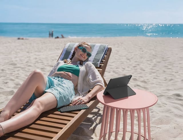 The keyboard stows easily for productivity anywhere.
