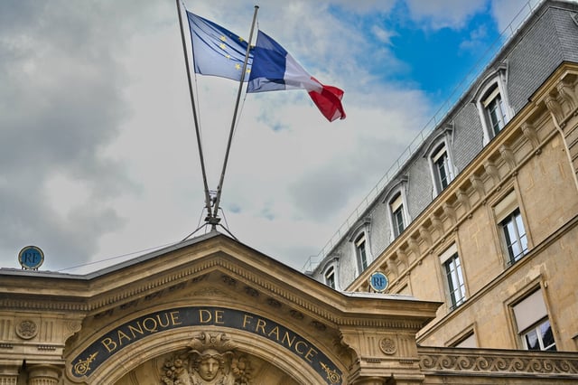 La Banque de France n’attend plus qu’une légère progression d'une croissance à 0,6 % cette année (comme la Commission européenne en mai), alors qu’elle escomptait 0,7 % dans ses projections de mars.