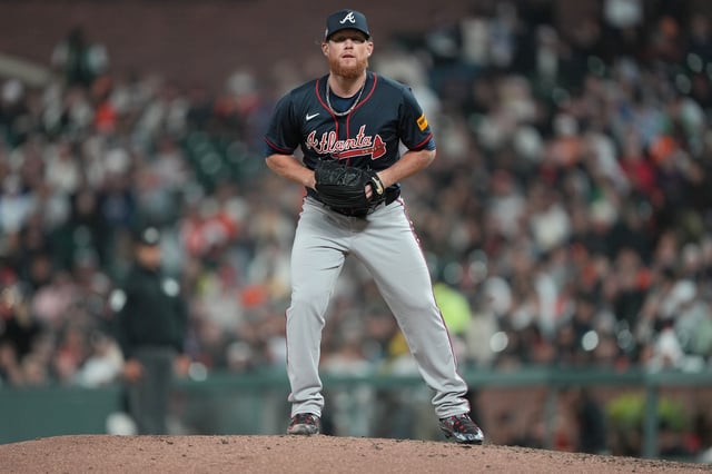 SAN FRANCISCO, CALIFORNIA - JUNE 06: Craig Kimbrel #46 of the Atlanta Braves pitches against the San Francisco Giants in the bottom of the seventh inning at Oracle Park on June 06, 2025 in San Francisco, California.