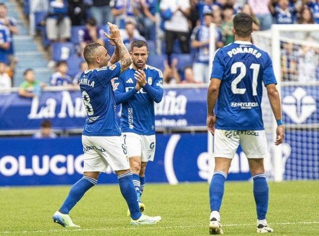 Santi Cazorla, en el duelo ante el Almería.