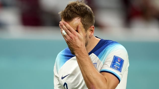 Harry Kane went off injured as England’s game against Iran at the 2022 World Cup stretched to 117 minutes
