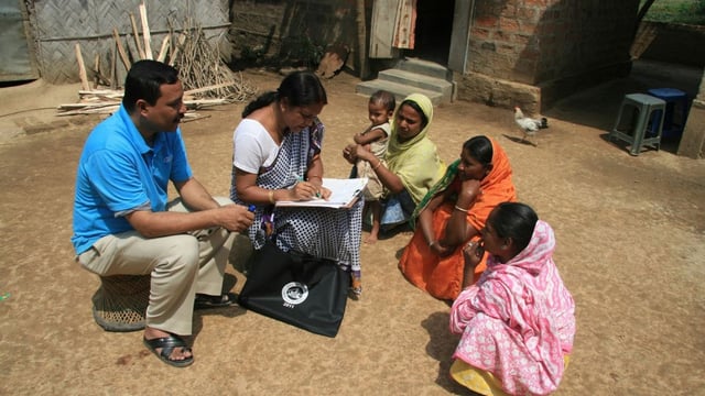 Census officials collect details from village women during first phase of the census at Hatkhuwapara Village, near the northeastern Indian city of Guwahati April 1, 2010 for the 2011 census. (Photo: Reuters)