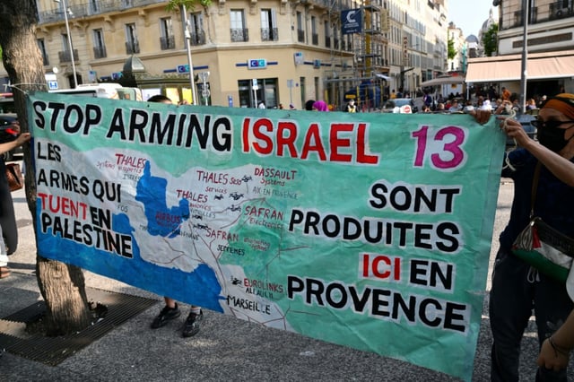 Rassemblement à Marseille le 5 juin 2025 contre l'expédition en Israël de composants militaires fabriqués par la société Eurolinks