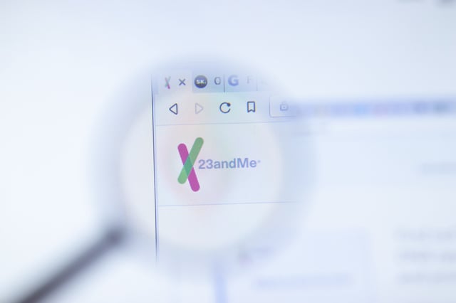 New York, USA - 29 September 2020: 23andMe 23andme.com company website with logo close up, Illustrative Editorial.