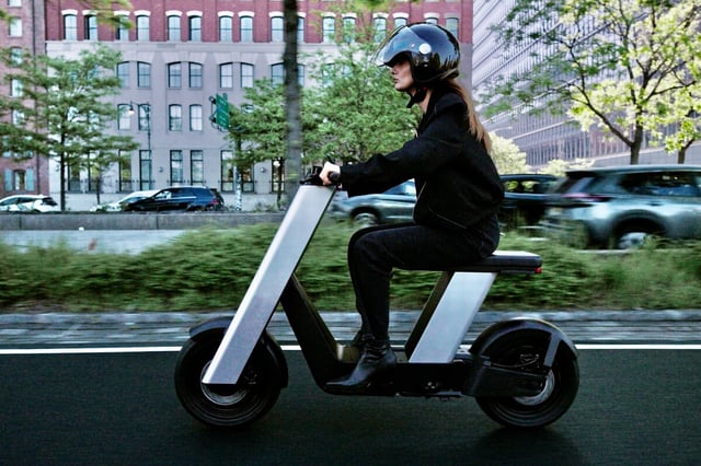 The Olto is kind of like an 80s concept of what bikes might look like in the future – which is a good thing