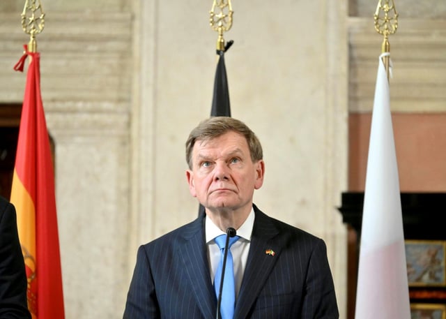 Bundesaußenminister Wadephul will bei einer mehrtägigen Nahost-Reise über die Lage im Gazastreifen beraten. Wadephul führt bis Sonntag politische Gespräche in Ägypten, dem Libanon, Jordanien und Israel.